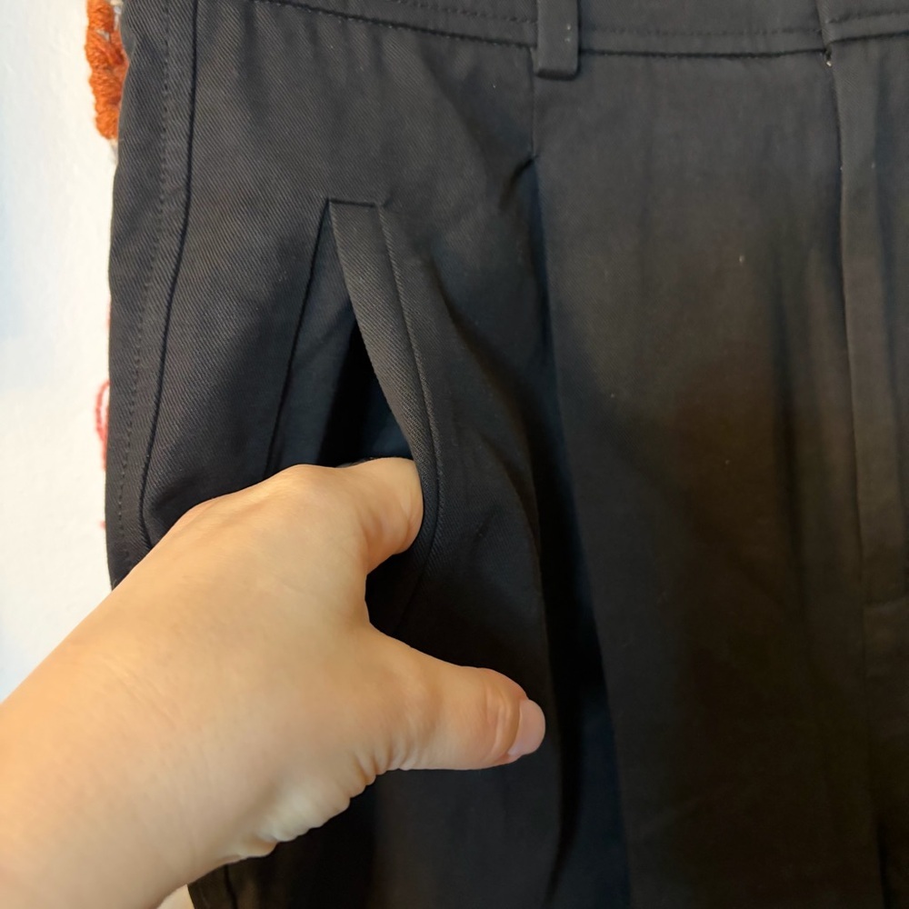 Everlane Black Trouser Pants size 0 Short - Picture 3 of 8